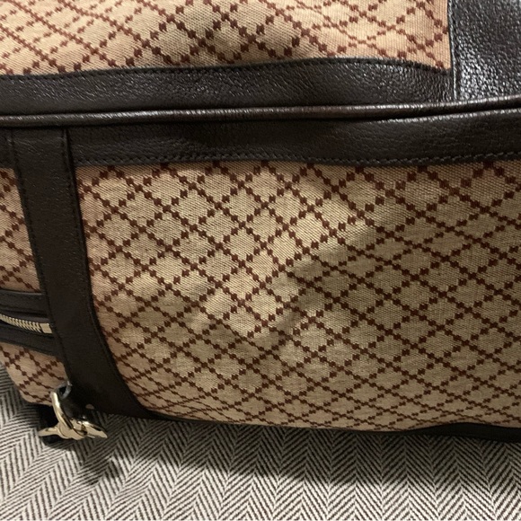 Pre-owned Gucci duffle bag in beige/brown diamanté canvas and brown pigskin trim - Picture 12 of 14